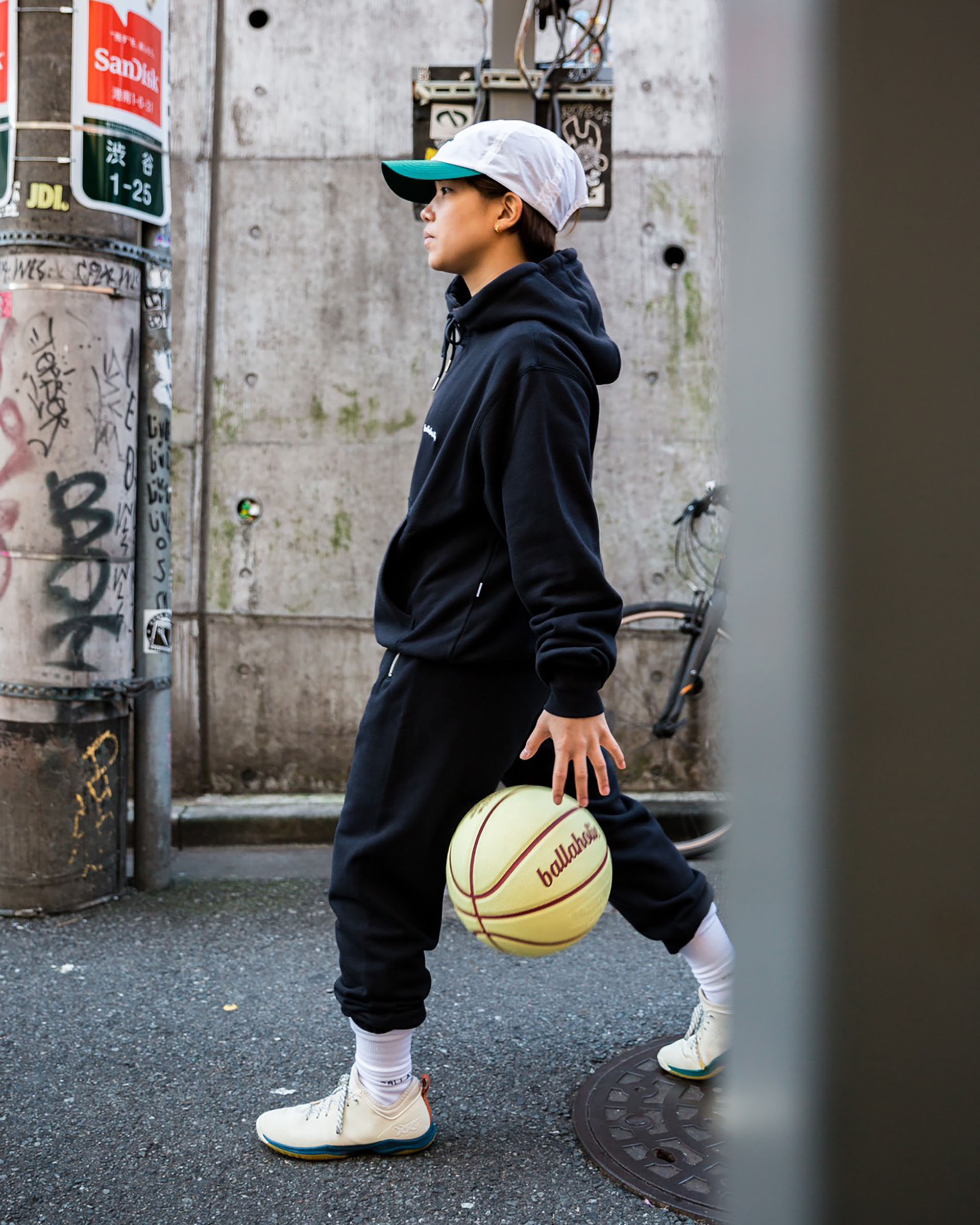 ballaholic スウェット