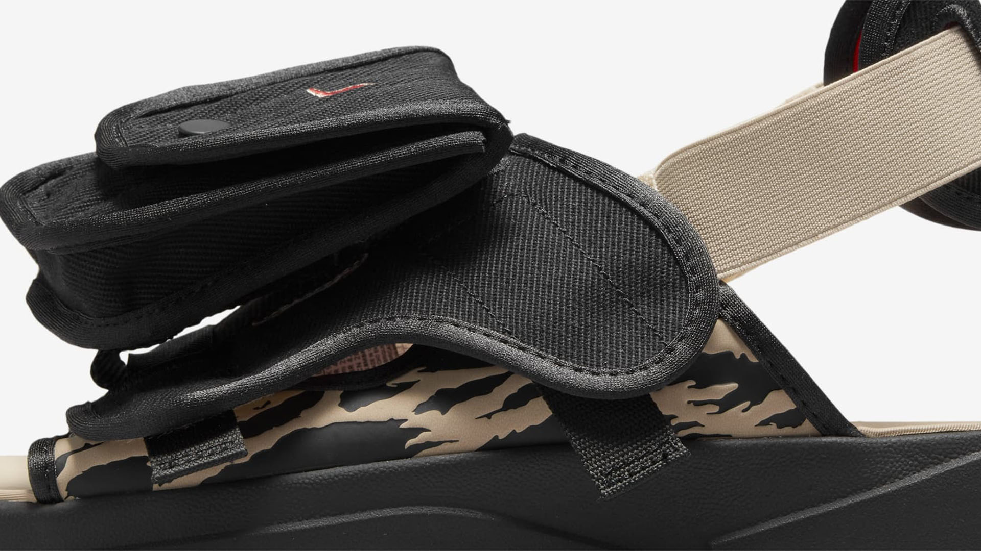 JORDAN LS SLIDE x SOLEFLY 