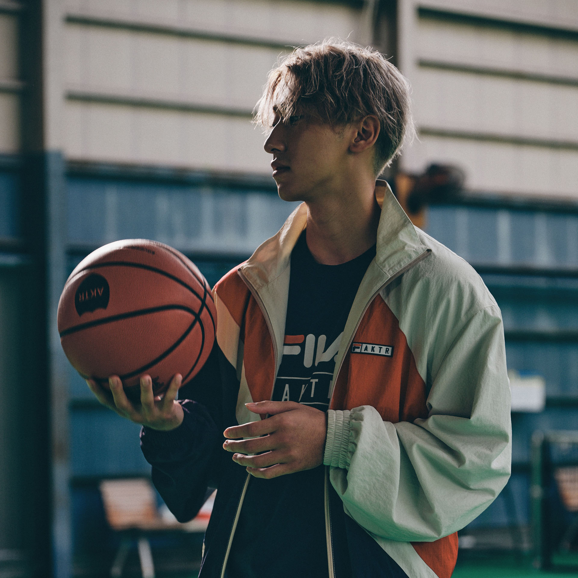 AKTRとFILAのコラボアイテムが2月26日(土)登場！ ｜ FLY BASKETBALL