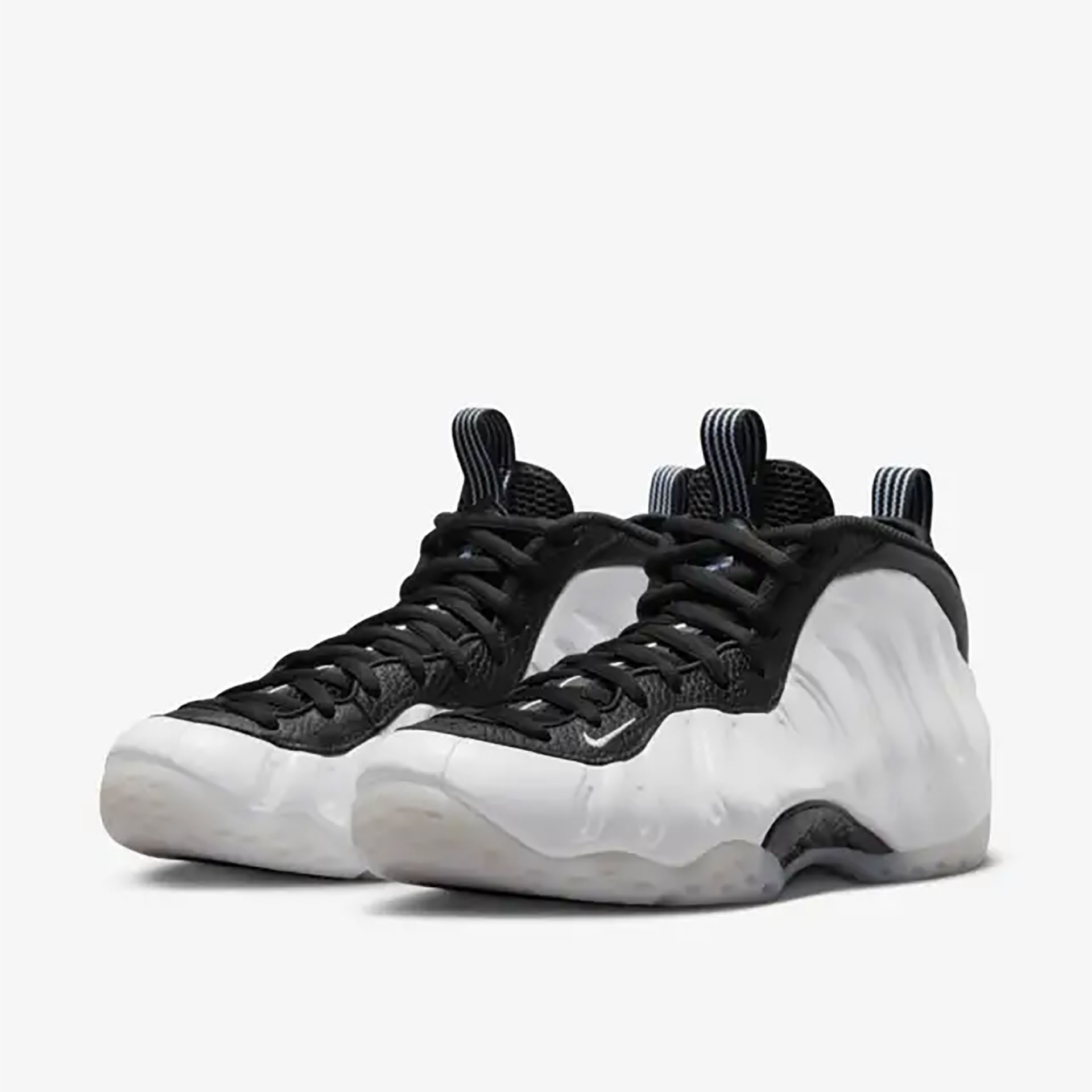 AIR FOAMPOSITE ONE 'White and Black' ｜ FLY BASKETBALL