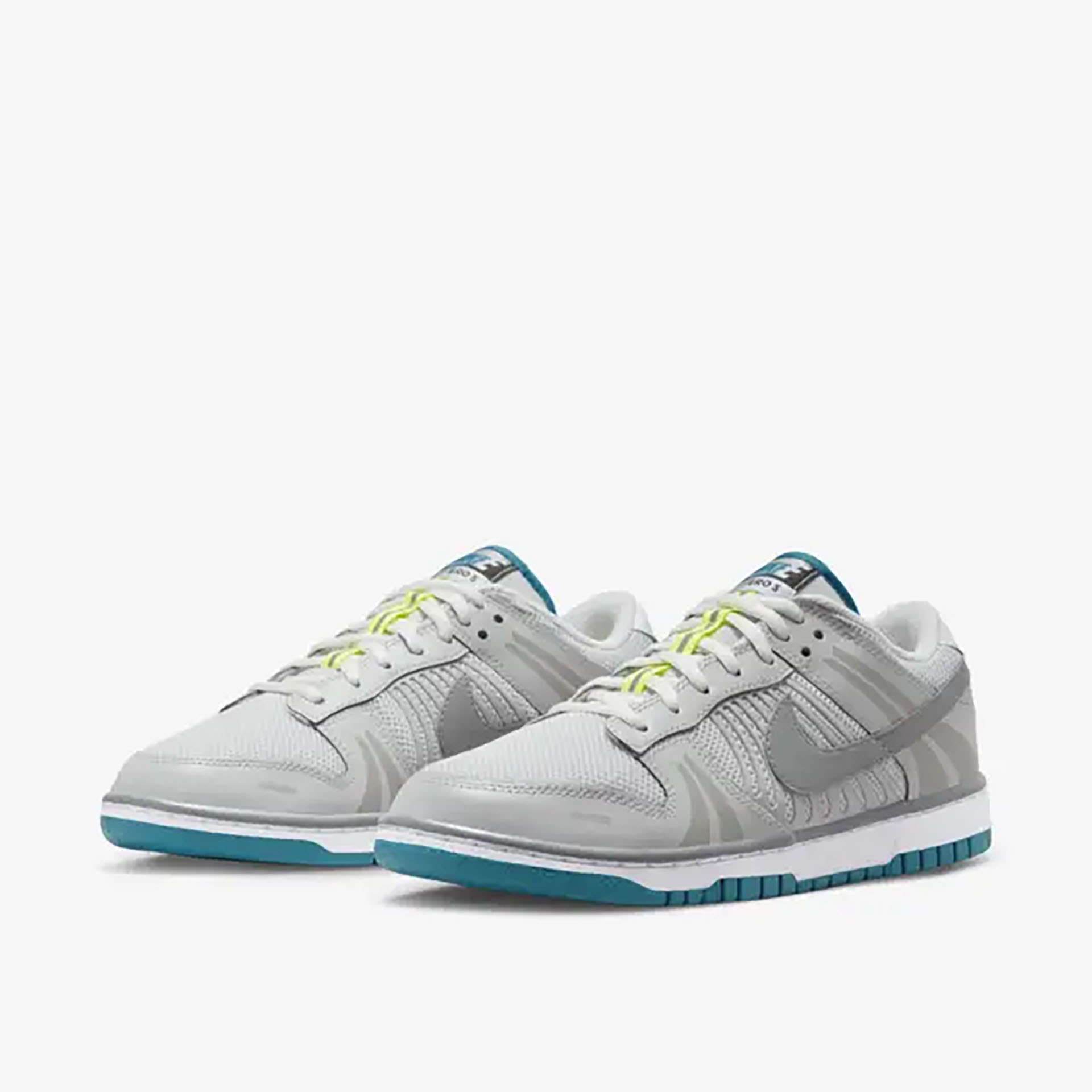 Nike WMNS Dunk Low Grey Fog and Blustery