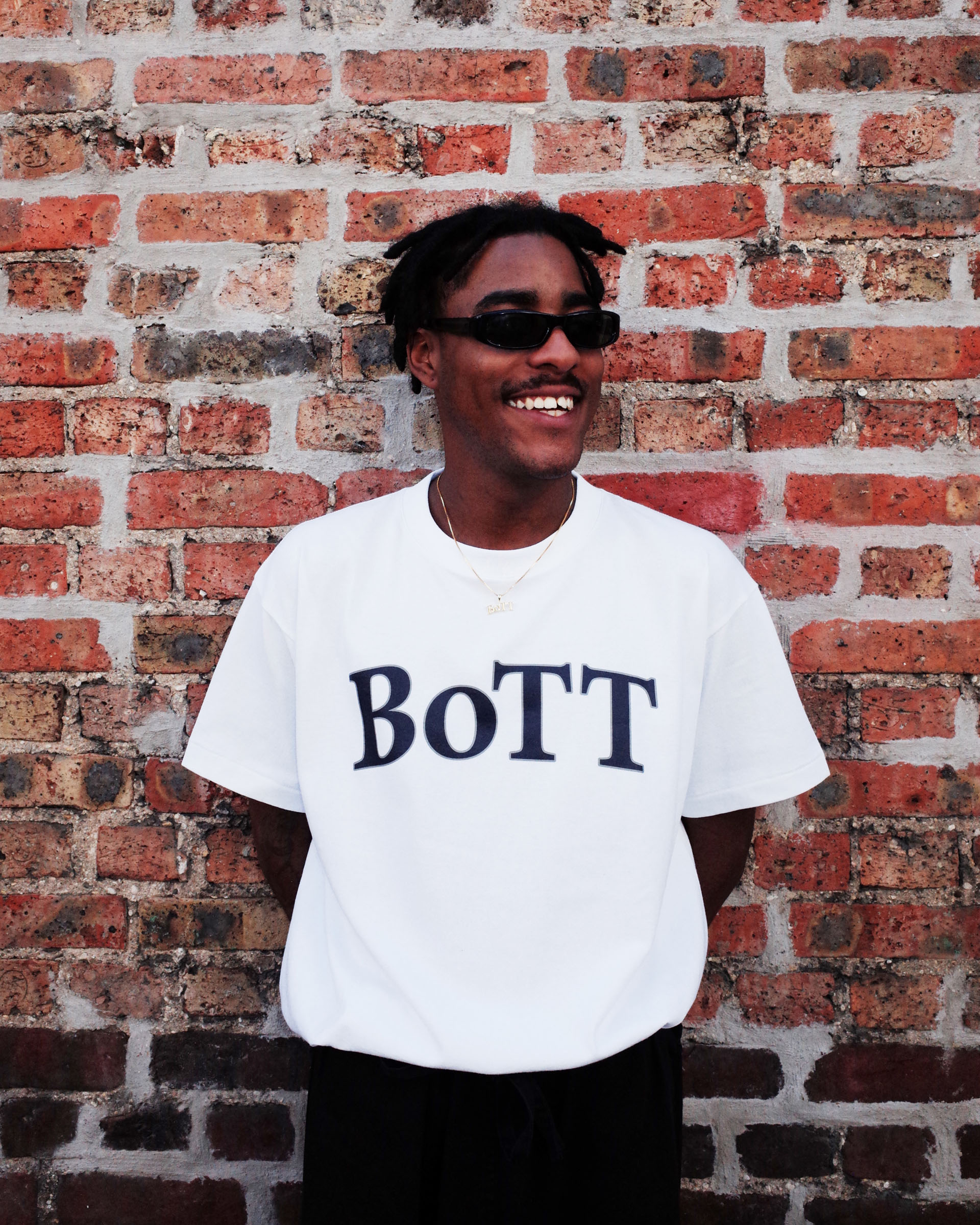 BoTT Logo Tee ロゴTシャツ ネイビー - Tシャツ/カットソー(半袖/袖なし)